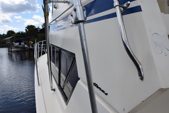 ALIKAL 44 Deckhouse Portside      