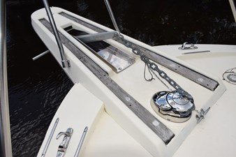 ALIKAL 47 Windlass and Pulpit      