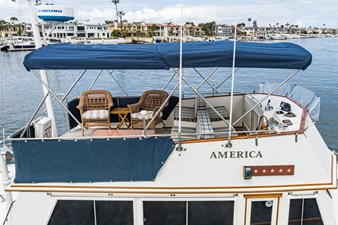 AMERICA 12 