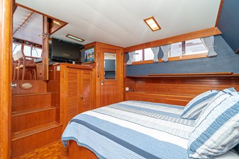 AMERICA 45 