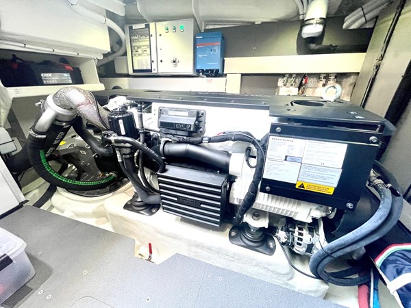 33_2022 48 Absolute 48 Coupe ZO