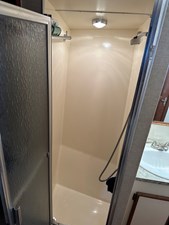 REEL FISH 11 Port side shower  