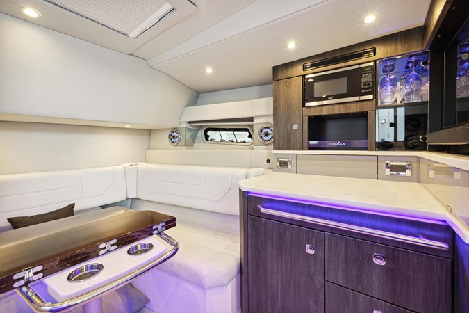 12_2023 43ft Formula 430 SSC