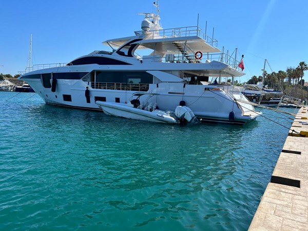 PORT SIDE  - AZIMUT GRANDE 35 2022