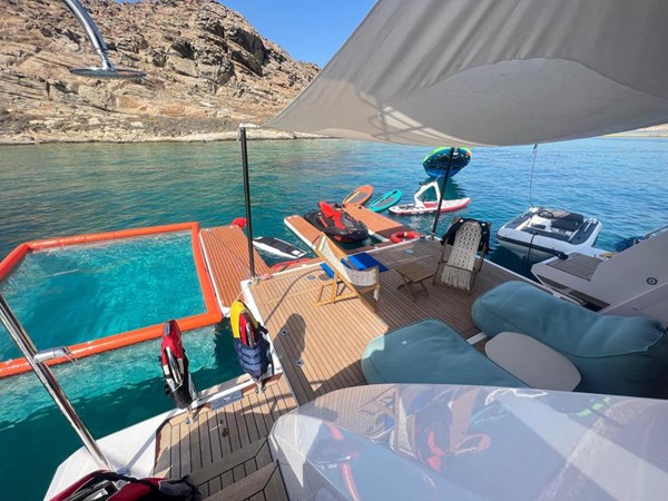 BEACH AREA & TOYS  - AZIMUT GRANDE 35 2022