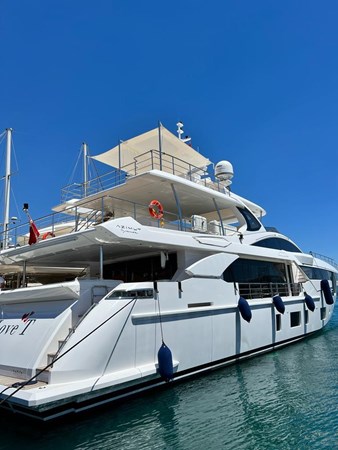 THE YACHT - AZIMUT GRANDE 35 2022