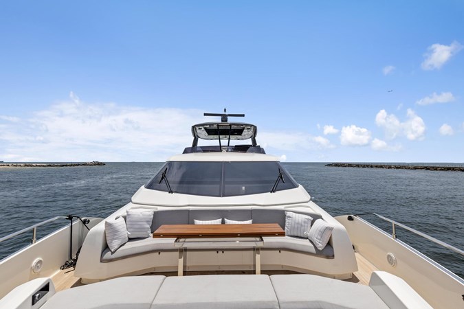 11_2021 85ft Ferretti Yachts 850