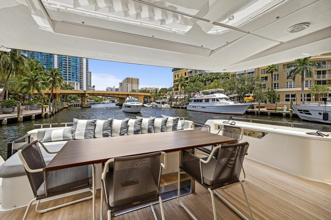 31_2021 85ft Ferretti Yachts 850