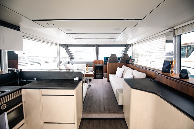 23_2022 57ft Astondoa As5 CHRISTA LEE