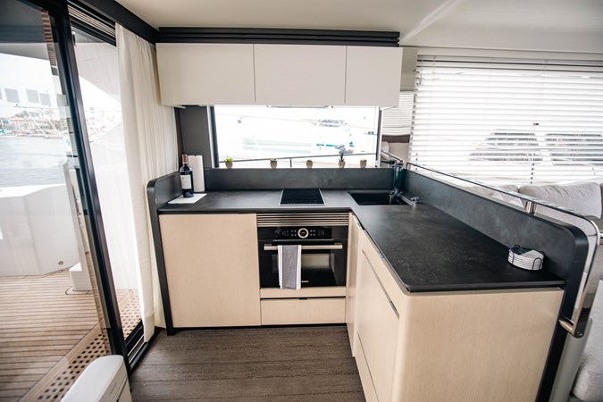 24_2022 57ft Astondoa As5 CHRISTA LEE