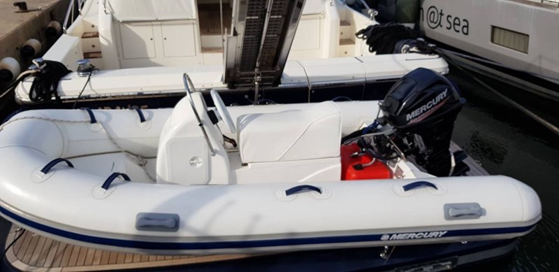 yachtImage_ext_71_10520