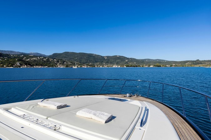 yachtImage_ext_791_19337