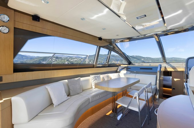 yachtImage_int_791_19348
