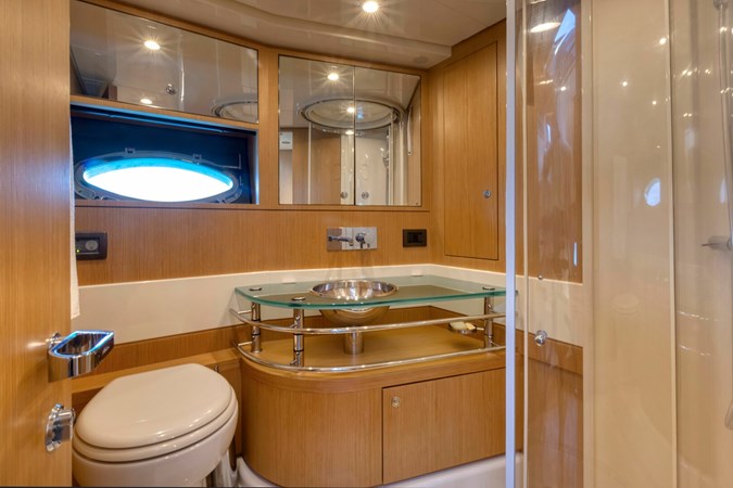 yachtImage_int_791_19355