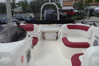 BAYLINER ELEMENT XL  16 18aft view