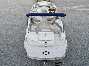 2004 Sea Ray 220 SunDeck NLDF 4 IMG_4554