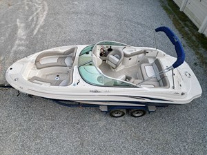 2004 Sea Ray 220 SunDeck NLDF 7 IMG_4561