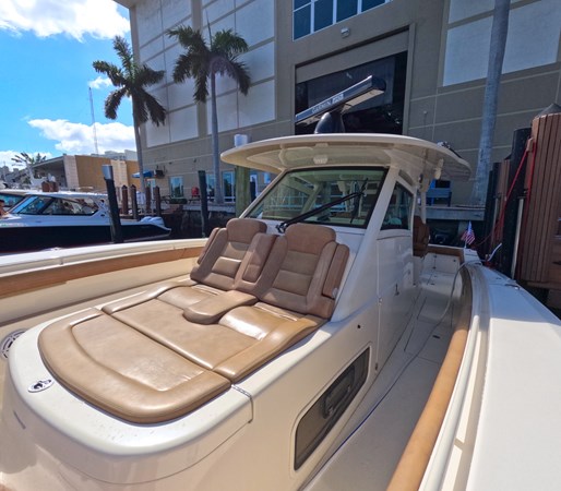 7_2018 38ft Scout 380 LXF