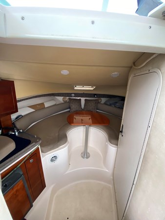 5_2003 26ft Edgewater 265 Express