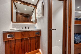 HULLBILLY 28 29-2460