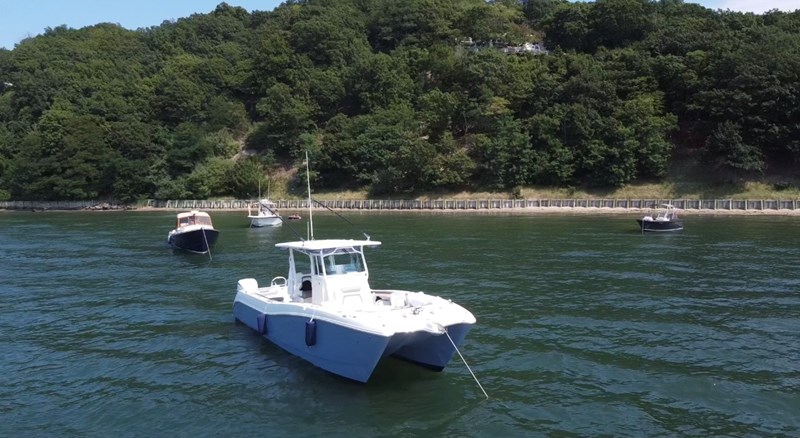 3_2022 32ft World Cat 325 CC