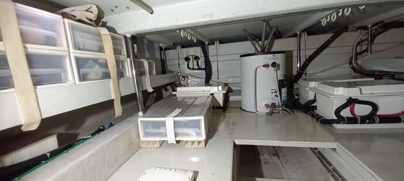 30_2004 43ft Mikelson 43 Sportfisherman CANAL LADY