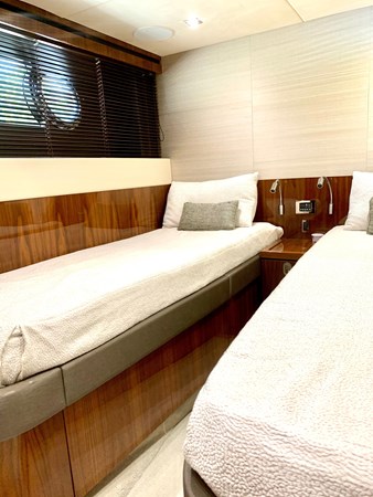 26_2016 65ft Sunseeker Manhattan