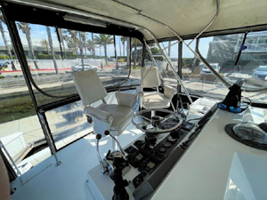 1986 Bertram 42 Convertible 17 18