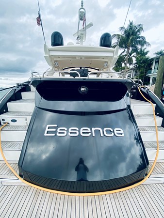 77_2010 60ft Sunseeker Predator ESSENCE