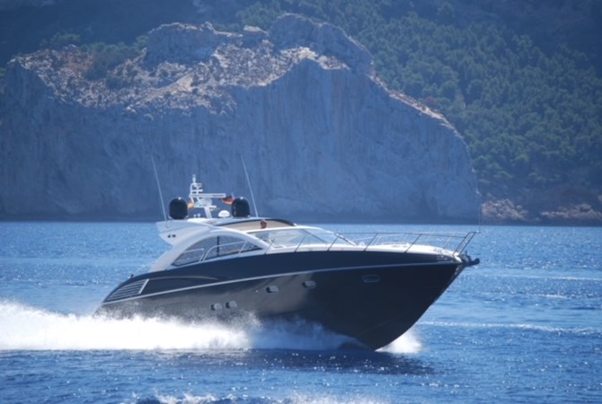 80_2010 60ft Sunseeker Predator ESSENCE