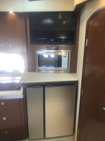 18_2011 42ft Cruisers 420 Sport Coupe