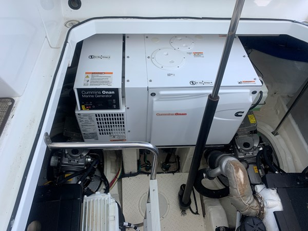 23_2011 42ft Cruisers 420 Sport Coupe