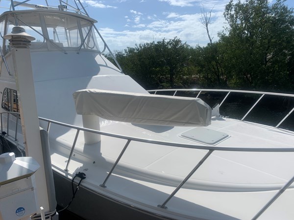 2_2001 47ft Cabo Convertible KNOT DIGGIN