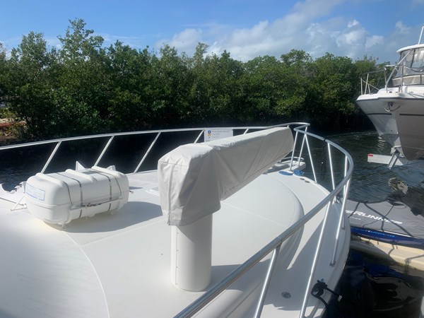 3_2001 47ft Cabo Convertible KNOT DIGGIN