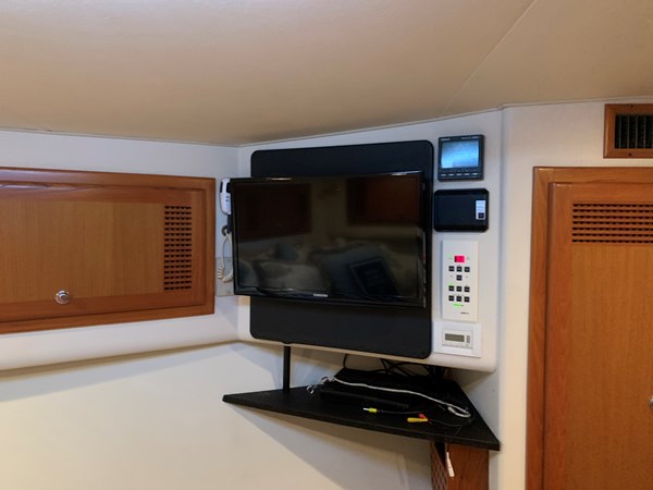 14_2001 47ft Cabo Convertible KNOT DIGGIN