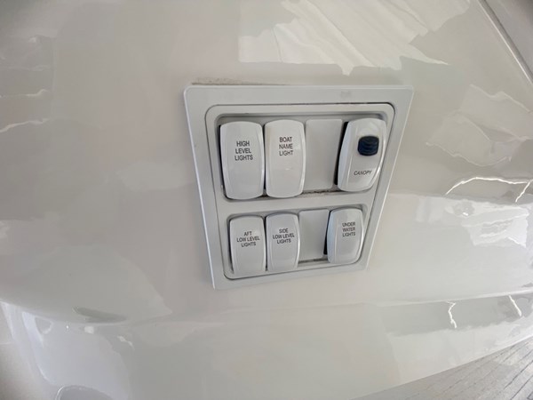 27_2014 48ft Sunseeker 48 Portofino XPS