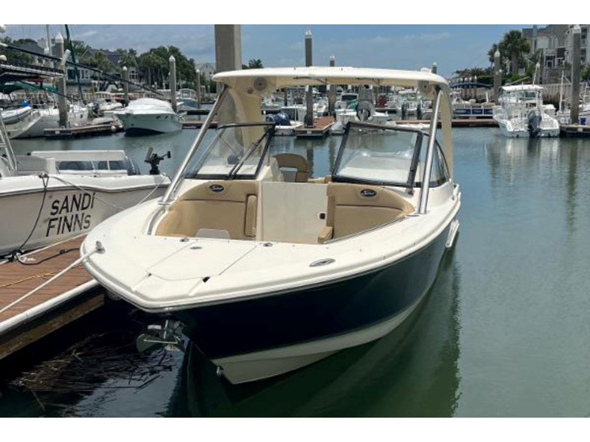 2015 27' SCOUT BOATS in Charleston South Carolina United States (356316