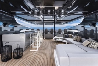 Pershing 140 5 