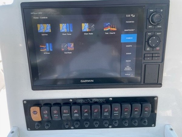 12_2015 28ft Sea Fox 286 Commander