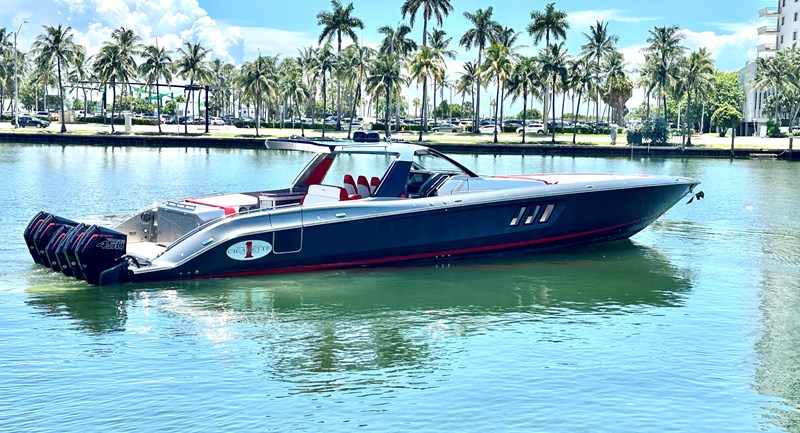 3_2019 59ft Cigarette Tiranna