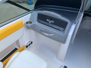 Chaparral 21 Sport H20 11 11.port.seat