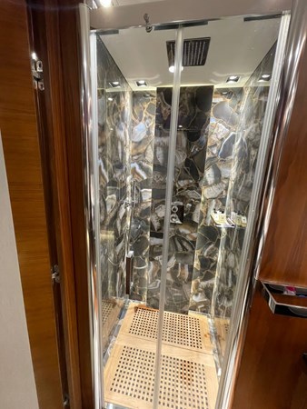 BLADE 6 - Yacht for sale