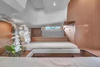 2019 40' BENETEAU GRAN TURISMO 8 8962483_20230721115428010_1_XLARGE-scaled