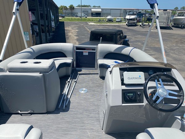 8977514_20230730055514472_1_XLARGE