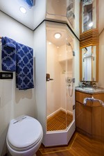 GOIN DEEP 56 70_bertram_goin_deep_port_guest_stateroom_head_01