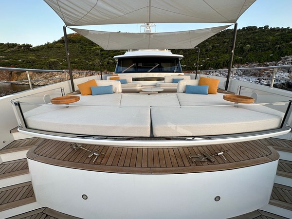 SHABBY - Yacht zu verkaufen