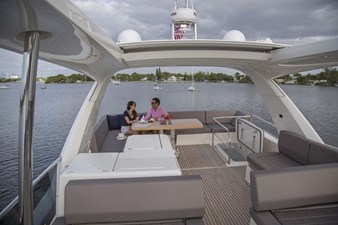 LOTOS 4 Prestige 680