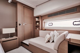 LOTOS 13 Prestige 680