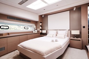 LOTOS 15 Prestige 680