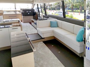LOTOS 10 Prestige 680